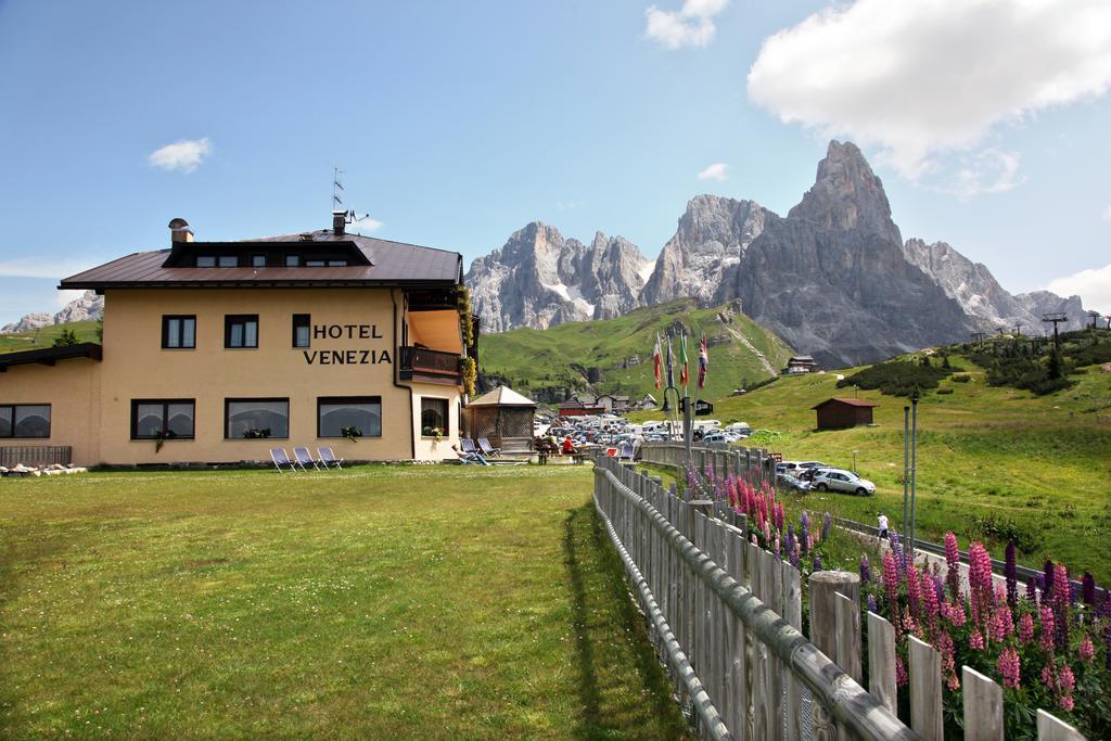 Albergo Venezia Passo Rolle Kültér fotó