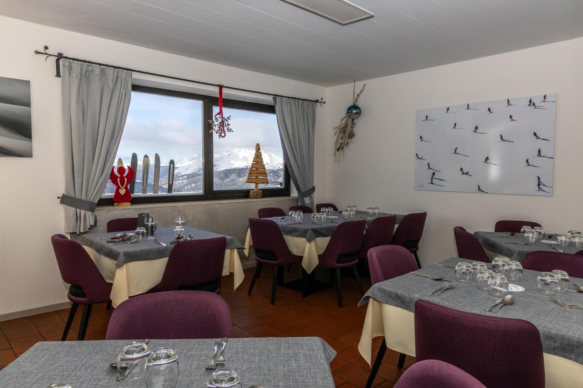 Albergo Venezia Passo Rolle Kültér fotó